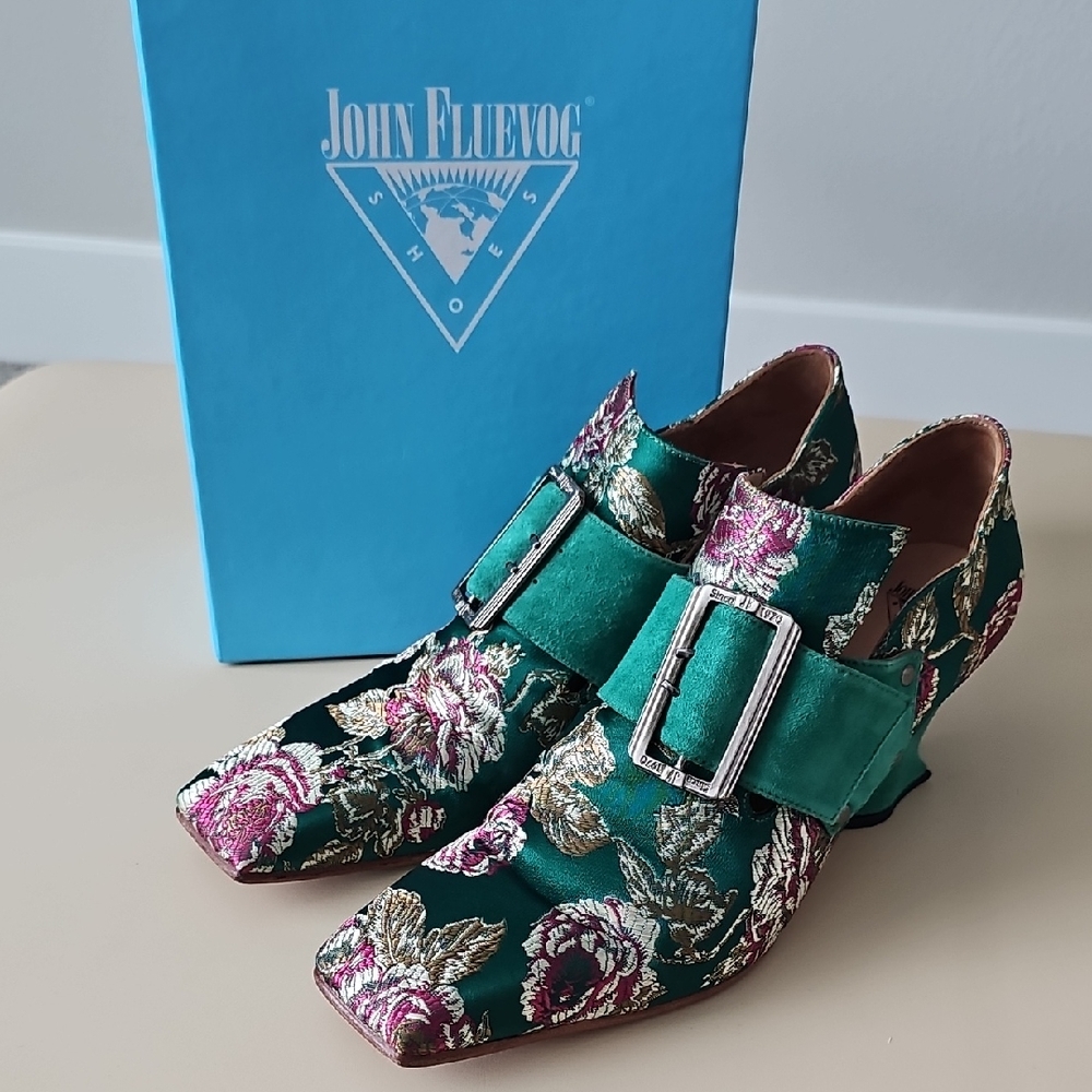 John Fluevog Green Bishop Heels